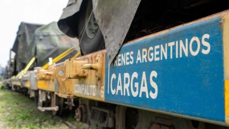 Adorni anunció la privatización del Belgrano Cargas.