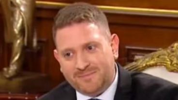 "Me parece mal la interrupción. No hay que permitir que interrumpan una nota, además el presidente estaba contestando", opinó Cristina Pérez. 