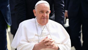El papa Francisco tuvo "una ligera mejoría" este miércoles por la tarde.