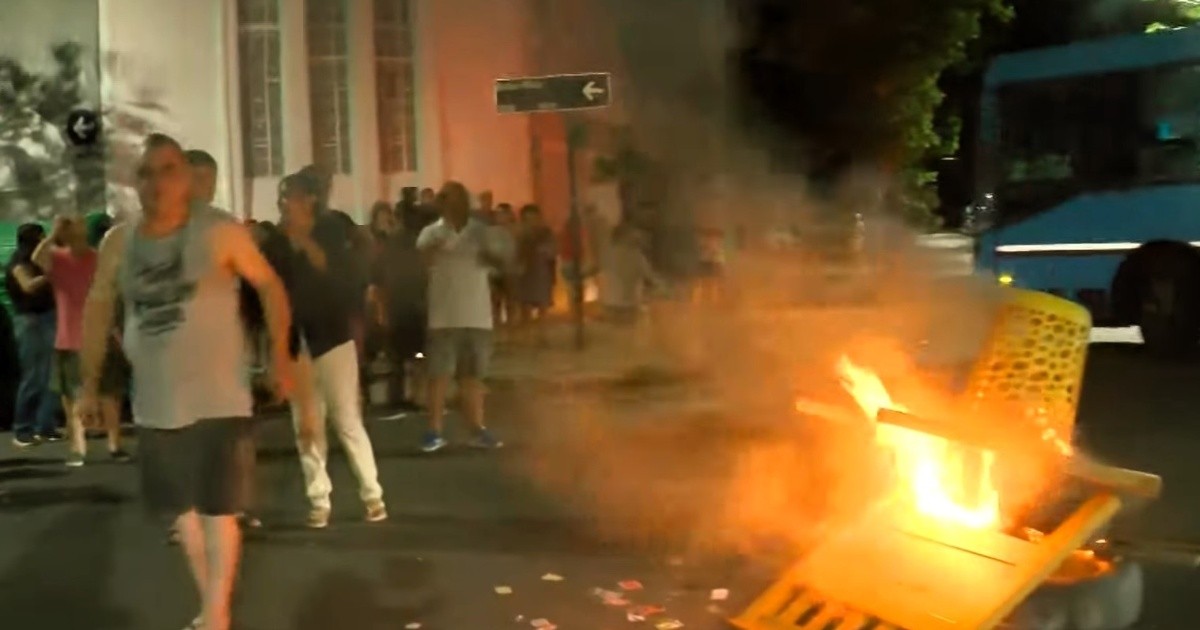 Ruidoso corte de calle en barrio Hospitales: vecinos protestan por ...