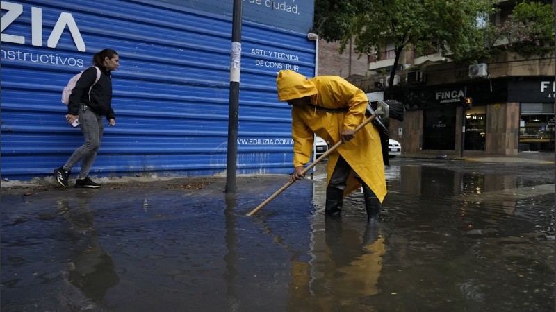 Lluvia intensa para este martes a la mañana.
