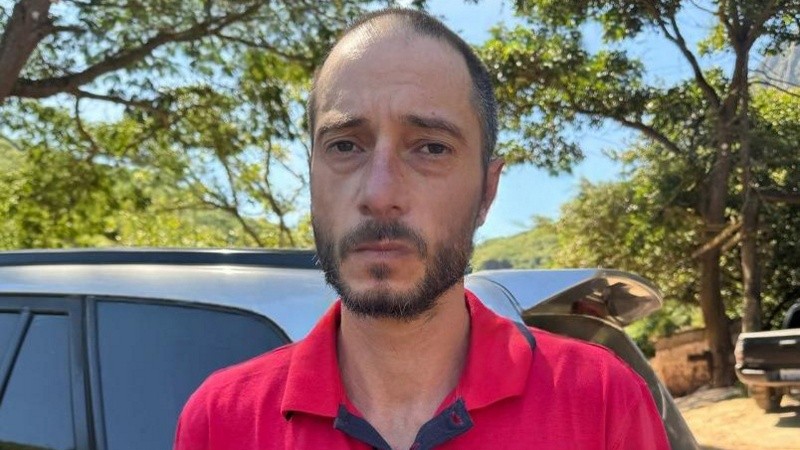 La primera foto de Damián Reifenstuel detenido.