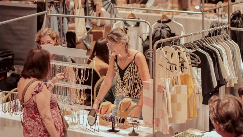 Una postal de la feria Mi Arte.