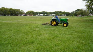 En este gran terreno detrás del Distrito Sur se ubicará el complejo acuático.