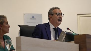 "Quién hubiera dicho que hoy podríamos estar proyectando futuro, celebrando un tricentenario”. 