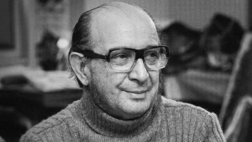 Nacido el 14 de mayo de 1905, el célebre rosarino Antonio Berni quien logró posicionarse como uno de los mayores artistas de nuestra pintura contemporánea y representante del realismo social.