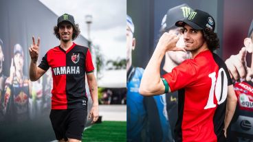 Alejandro Rins Navarro tiene 29 años, nació en Barcelona y es un piloto de motociclismo que compite en el Campeonato del Mundo de MotoGP desde 2017.