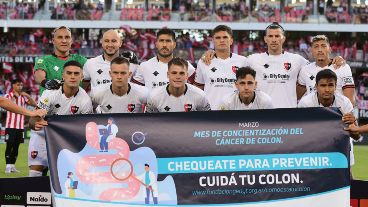 Navas volvió a ser el mejor de La Lepra.