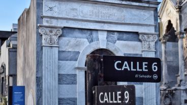 El panteón de la familia Bett, en el cementerio El Salvador