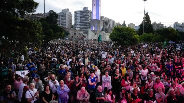 Una multitud participó de la marcha por el Día de la Memoria por la verdad y la justicia.