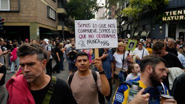 Una multitud participó de la marcha por el Día de la Memoria por la verdad y la justicia.