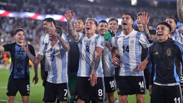 Argentina bailó a Brasil y después celebró el pase al Mundial