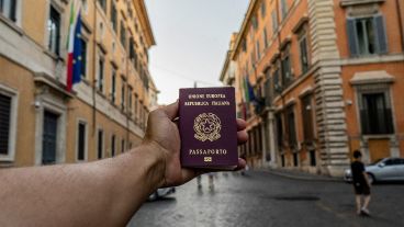 Una modificación legal impone nuevas restricciones para tramitar la ciudadanía italiana.