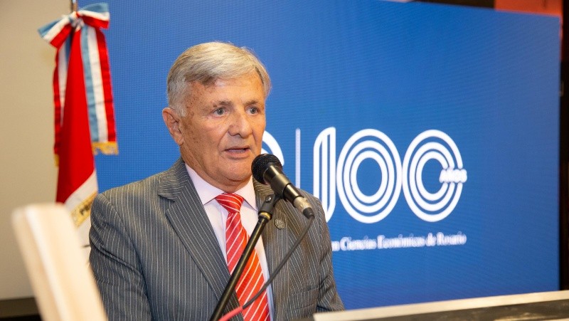 Presidente del Colegio de Graduados en Cs. Ecs. de Rosario, Dr. CP Rubiolo