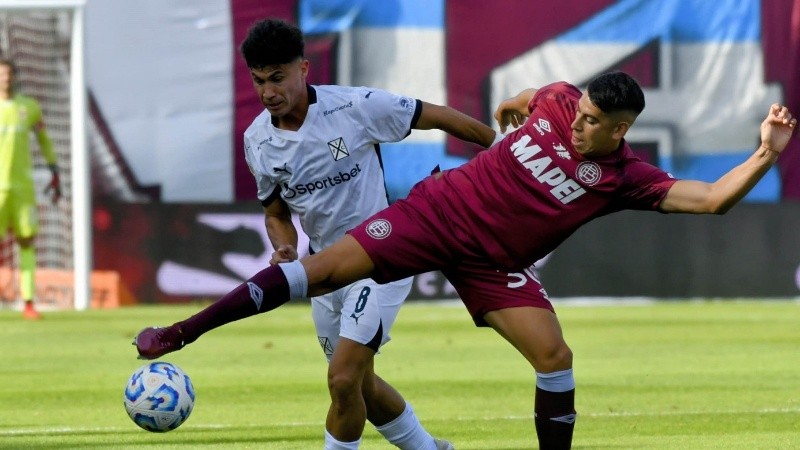 A mano en la Fortaleza.