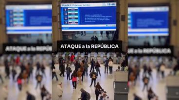 El vocero Manuel Adorni compartió el video.