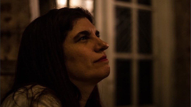 La periodista feminista se fue del país a fines de 2023 luego de la serie de amenazas.