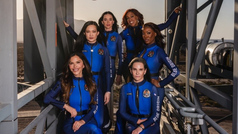 Es la primera misión espacial compuesta solo por mujeres desde 1963, cuando Rusia envió en solitario a Valentina Tereshkova.