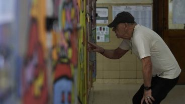 Desmotivados, descontentos o desilusionados. La participación cae en las elecciones.