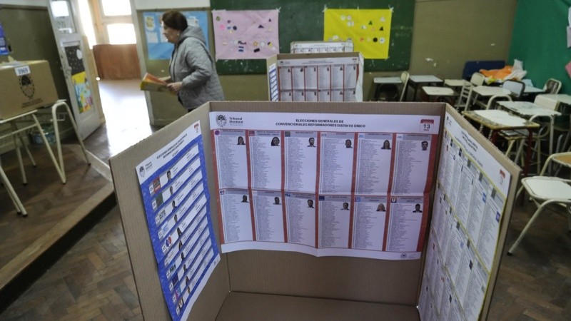 Los rosarinos acudieron a las escuelas el pasado 13 de abril. Hubo una baja participación ciudadana.