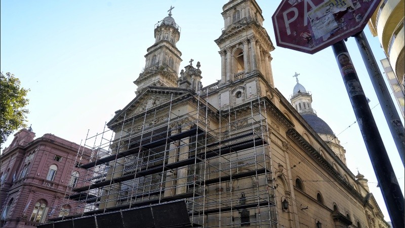 Además, se modificará Palacio de los Leones, el Pasaje Juramento, la zona de la fuente donde están las estatuas de Lola Mora y la Casa Parroquial