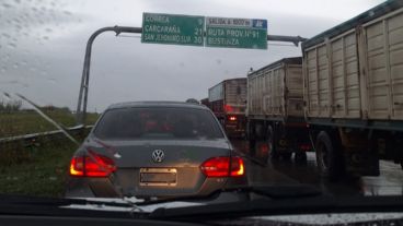 Al menos entre Cañada de Gómez y el peaje de Carcarañá había demoras.