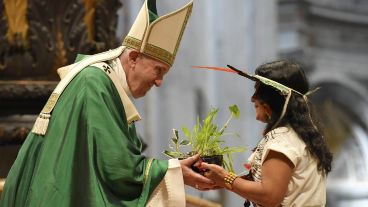 El Papa en la celebración final del Sínodo de la Amazonia en 2019.