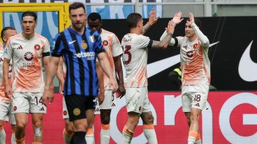 Soulé hizo el gol del triungo para la Roma en San Siro.