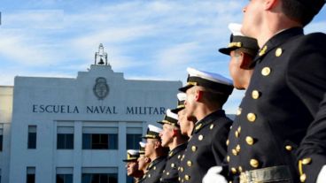  Brisa Páez, la víctima, ya declaró desde el Hospital Militar y hay marinos detenidos por las lesiones que sufrieron varios voluntarios.