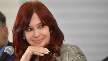 "El pueblo va a volver. Va a encontrar la forma, el momento, las personas adecuadas y las banderas necesarias para enfrentar este modelo de empobrecimiento que ustedes fomentan".