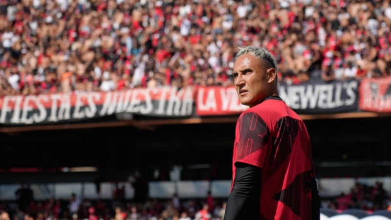 Keylor Navas disputó 16 partidos con la camiseta de Newell's durante 2025.