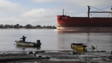 La bajante todavía no alcanza los niveles históricos de 2021 y 2022, cuando el Paraná registró altura negativa en Rosario.