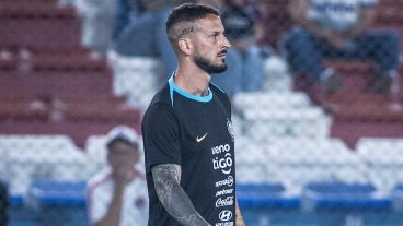 El delantero estará marginado por algunas semanas.