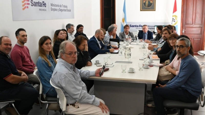 El encuentro este martes al mediodía en la ciudad de Santa Fe.