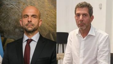 Mogetta se va e ingresa Pierrini.