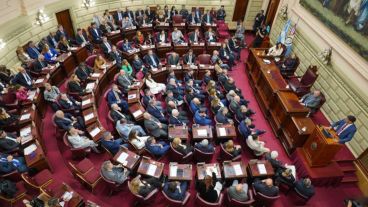 El gobernador inauguró el 143 período de sesiones ordinarias de la legislatura santafesina.