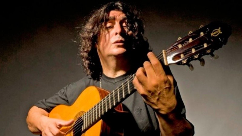 Luis Salinas, un guitarrista ecléctico que vale la pena escuchar.