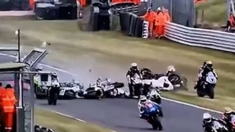 Fallecieron los pilotos Owen Jenner y Shane Richardson.