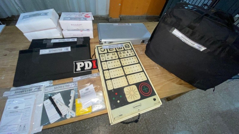 Parte de los elementos secuestrados.