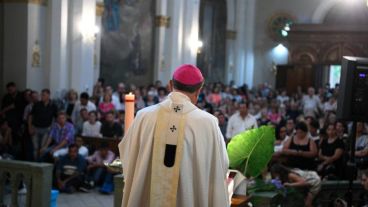 Este viernes, el arzobispo Martín oficiará una misa especial para rezar por León XIV.