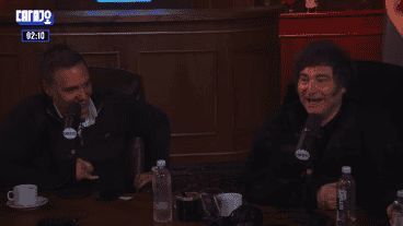 A las 2.10 de la mañana, y con seis horas de entrevista encima, Milei y su vocero como si nada.