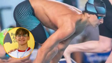 Matías Buttoni, es un joven rosarino de 17 años que sufrió un accidente durante el calentamiento de largada de un campeonato de natación en el Parque Olímpico de Buenos Aires .