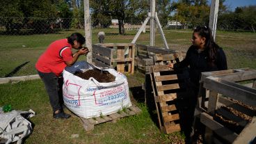 Darío y Dina integran el Grupo de Emprendedores (Greem) Compost en Stella Maris.