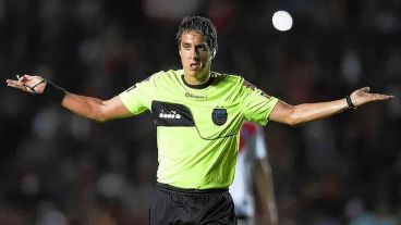 Pablo Echavarría, el árbitro del duelo de Central contra Huracán por los cuartos de final.