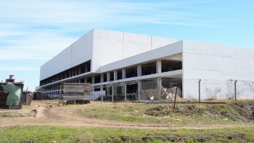  Los fondos que el gobierno provincial busca conseguir en el mercado de Nueva York se utilizarán para financiar obras públicas nuevas, como el hospital regional sur.