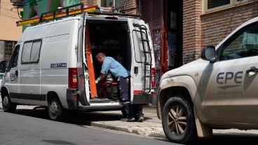 El gobierno provincial busca darle más productividad a la burocracia de la EPE