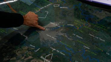 Lisandro Arelovich es antropólogo y se dedica a estudiar a los pescadores del Delta.