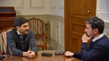 El gobernador habló de reelección, las diferencias con Milei y el costo de pelear contra el delito en Santa Fe.