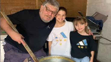 La imagen que el padre de Icardi posteó junto a sus nietas.