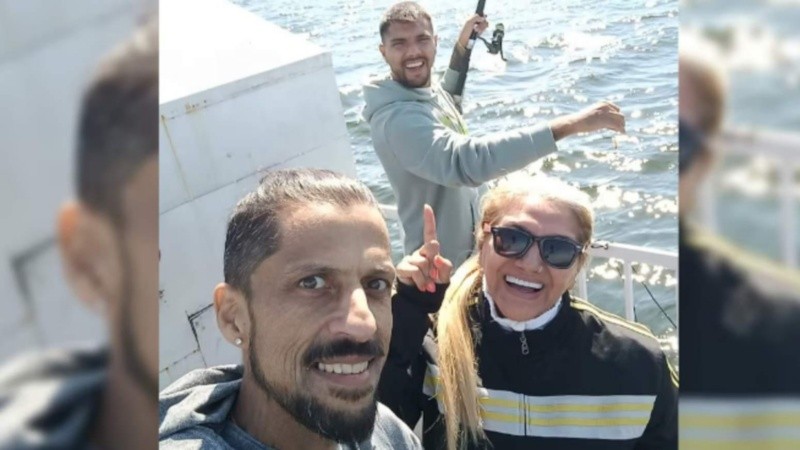 El cantante se despidió de la pareja de su mamá en redes sociales